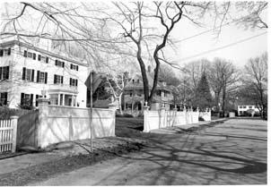 Cabot-Robbins-Morton House